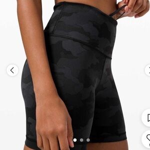 Good condition lulu biker shorts